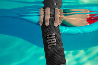 JBL Flip 6 - Enceinte portable sans fil Bluetooth 5.1 - 30 Watts - Etanche (IP67) - Autonomie 12 heures
